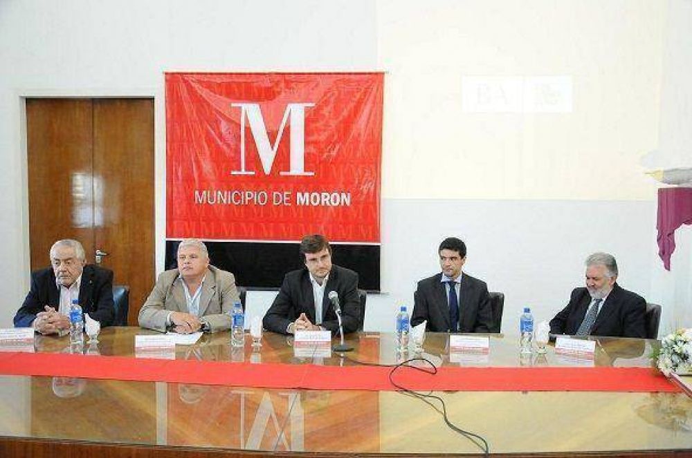 Presentaron campa�a de inscripci�n a la Polic�a Bonaerense en Mor�n