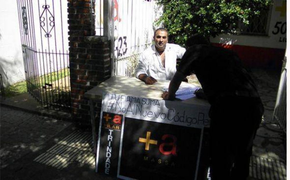 El massista Gustavo Trindade junta firmas para decirle #NoAlNuevoC�digoPenal