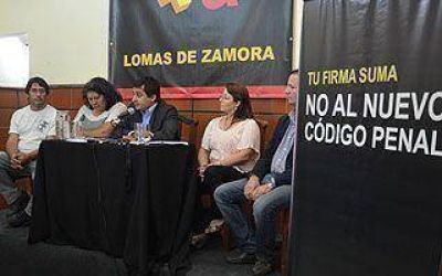 Molea lanz� la campa�a de recolecci�n de firmas del Frente Renovador