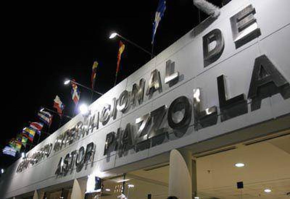 Aument� el tr�fico a�reo de pasajeros en Mar del Plata