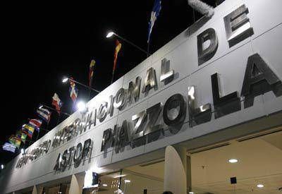 Aument� el tr�fico a�reo de pasajeros en Mar del Plata