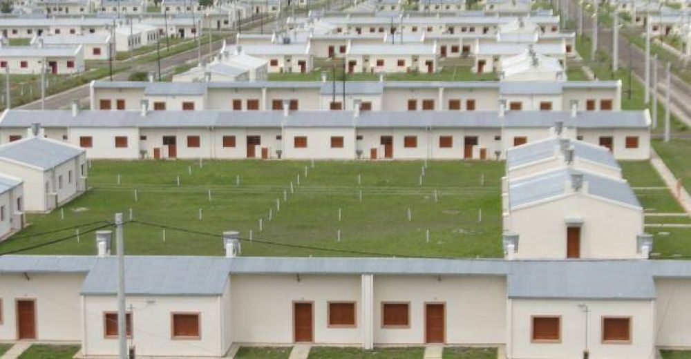IPV: A fines de abril se entregar�an 400 viviendas en Nueva Formosa