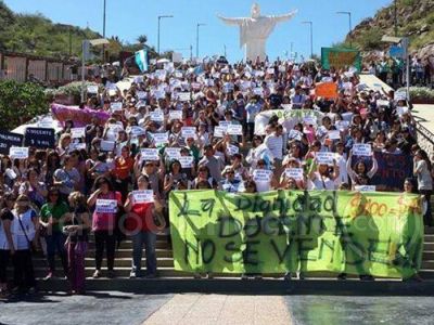 Docentes chilecite�os cortar�n la ruta 40