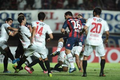 Sufre en la Copa Libertadores: a San Lorenzo se lo empataron en el final y puede complicarse