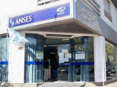 Trabajadores de Anses, en estado de asamblea permanente