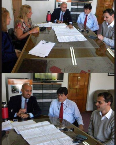 EL INTENDENTE GASPARINI GESTION� 200 LOTES SERVICIOS PARA ROQUE P�REZ