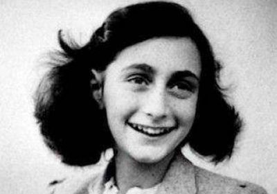 Inauguran una muestra sobre la vida de Ana Frank 