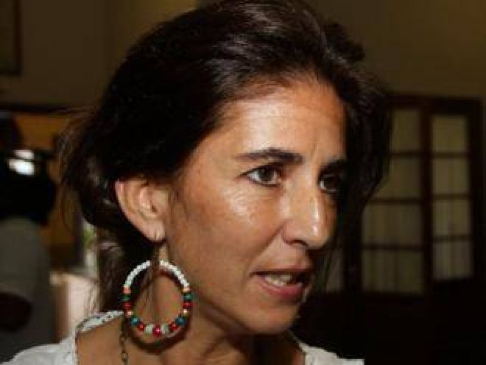 Villamayor �El interbloque tiene poca fe en la celeridad del Ejecutivo para entregar las becas�