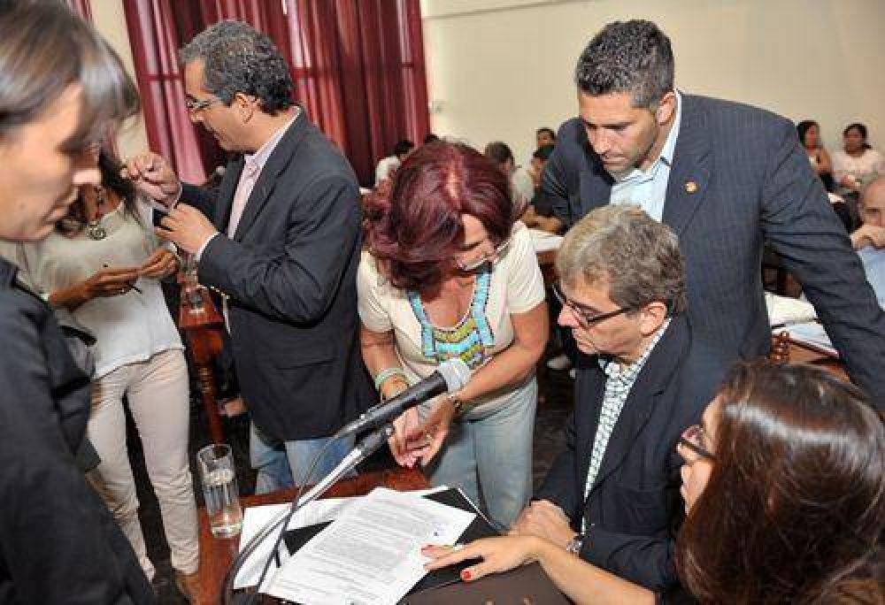 Aprobaron modificaciones a la Ordenanza N� 14.690 del Banco Municipal de Becas