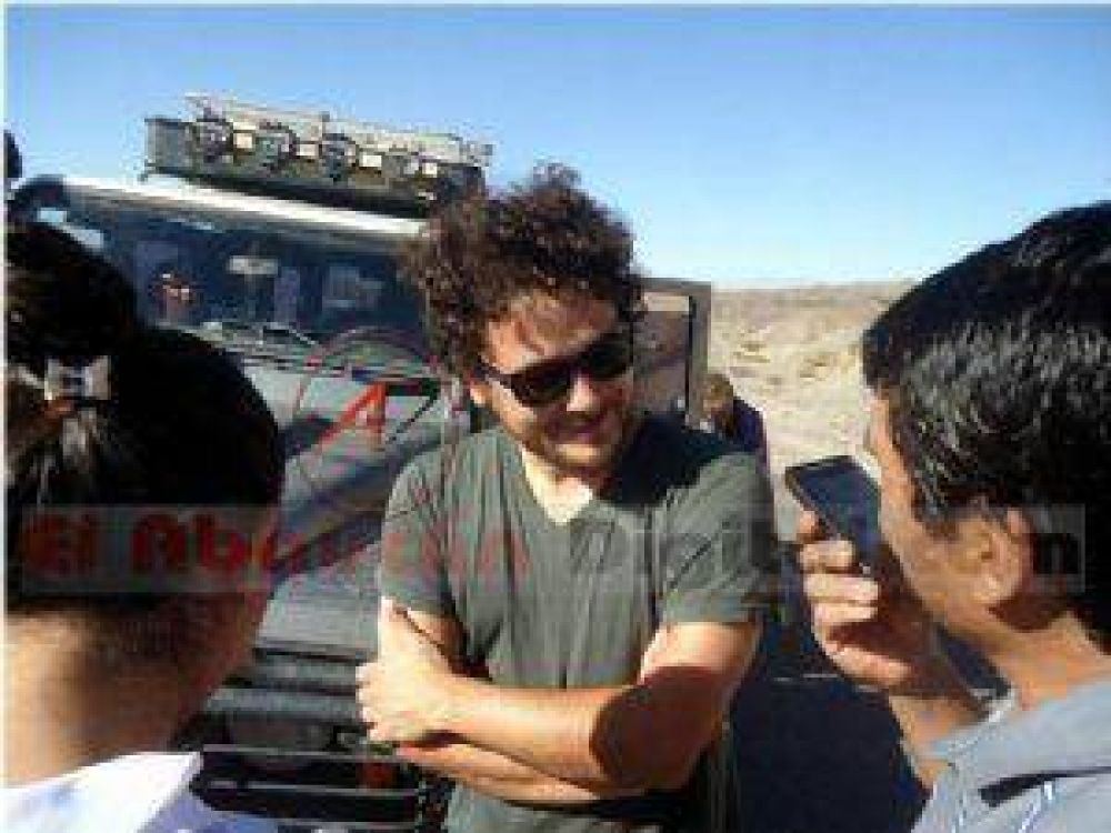 Rally Barrionuevo apoy� reclamo de los padres en Tat�n