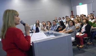 Con una importante convocatoria se relanz� el Programa de Sanidad Escolar