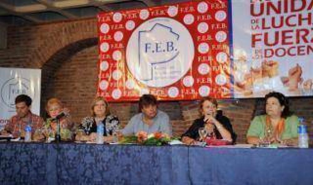Paro Docente: FEB decidi� continuar con la huelga y no dictar clases