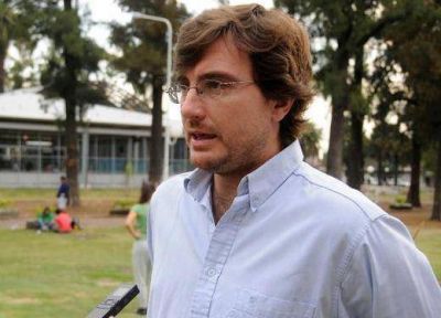 Lucas Ghi otorg� un plus salarial de $500 a los trabajadores municipales