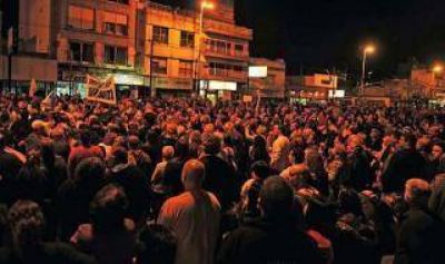 Inseguridad: Vecinos de Lan�s marchan por incesantes hechos de violencia