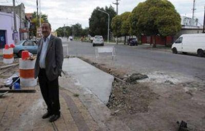 De cara a las paritarias, Lunghi adelant� que mostrar�n �los n�meros� y pidi� �razonabilidad�