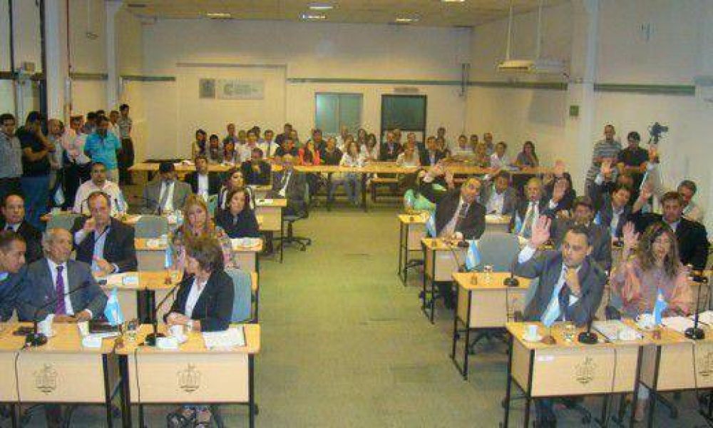 Mestre no asistir� al Concejo y en su lugar funcionarios dar�n explicaciones