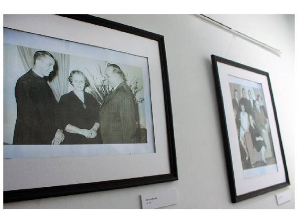 Se inaugura en Santa Fe una muestra sobre el Papa Francisco