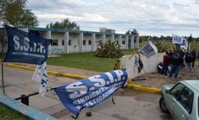 ABSA: peligran los pozos en Cabildo y sigue el conflicto por la seguridad