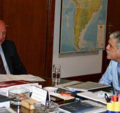Bonfatti y De Vido analizaron la marcha de obras en la provincia
