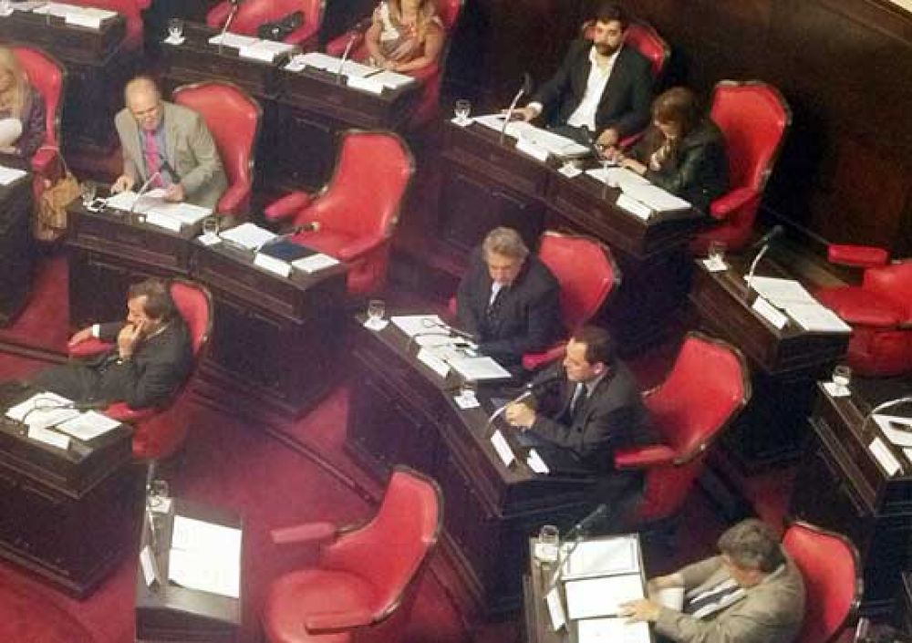 Vitale presidir� la Comisi�n de Legislaci�n en el Senado