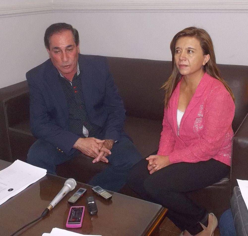 El presidente del bloque justicialista llam� a los diputados al trabajo en conjunto