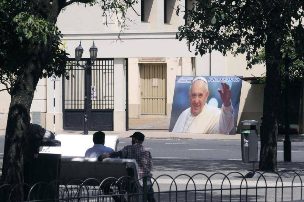 Todo el pa�s, incluido Tucum�n, or� por el Papa