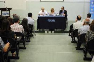 Alicia Bard�n propone concursos para el ingreso de no docentes a la UNT