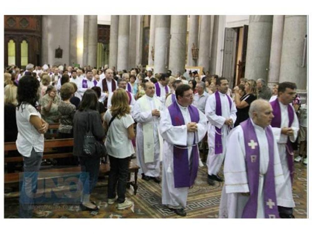 Pu�ggari destac� la influencia de la figura del Papa en fieles y no creyentes