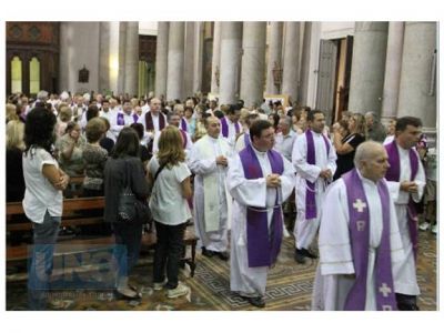 Pu�ggari destac� la influencia de la figura del Papa en fieles y no creyentes