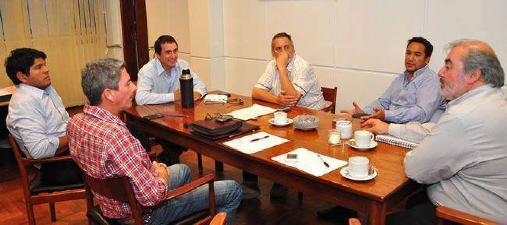 Docentes profundizan medidas de acci�n directa