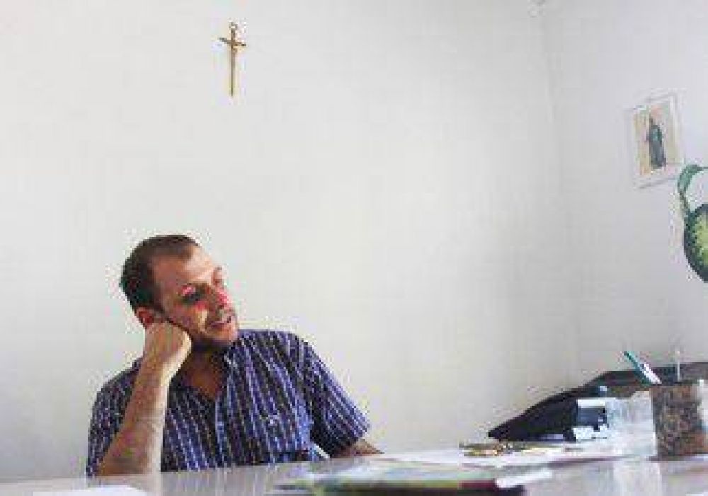 El padre Pancho recibió un llamado del Papa