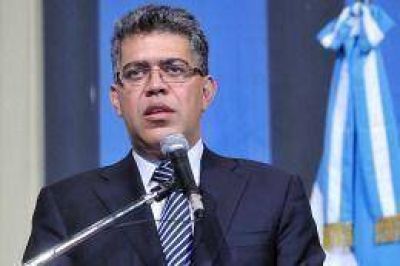 Jaua acusa a Kerry por la violencia en Venezuela y lo llama 