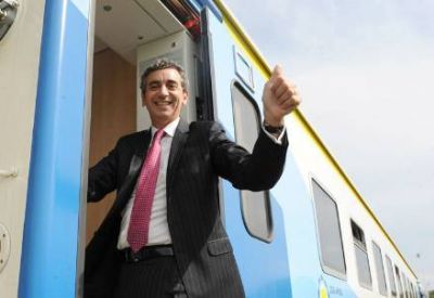 Randazzo ya dise�a una estrategia para enfrentar a Scioli
