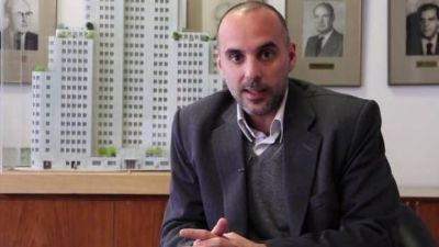 Desde la usina econ�mica K tambi�n prev�n que el Gobierno volver� a devaluar