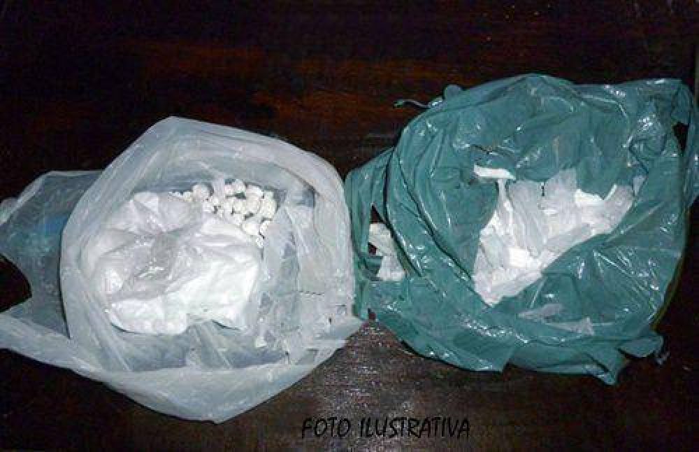 La Dulce: secuestran droga y armas de fuego