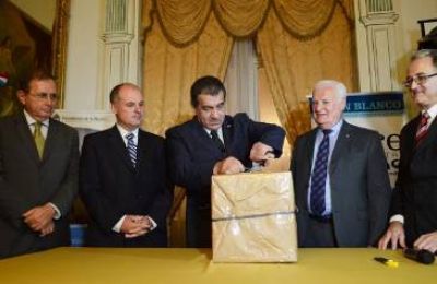 Una empresa present� su oferta para elaborar el proyecto del puente Paran� - Santa Fe