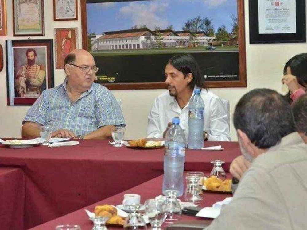 Legisladores quedaron fuera de la reuni�n de gabinete