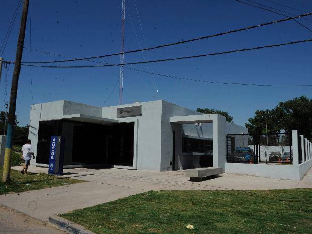 Un hombre de 50 a�os fue asesinado a pu�aladas en barrio Empalme Graneros