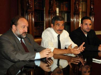 "Promover la ciencia es una pol�tica de Estado y desarrollo"