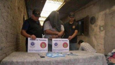 Detuvieron a un ladr�n que ten�a coca�na en su casa