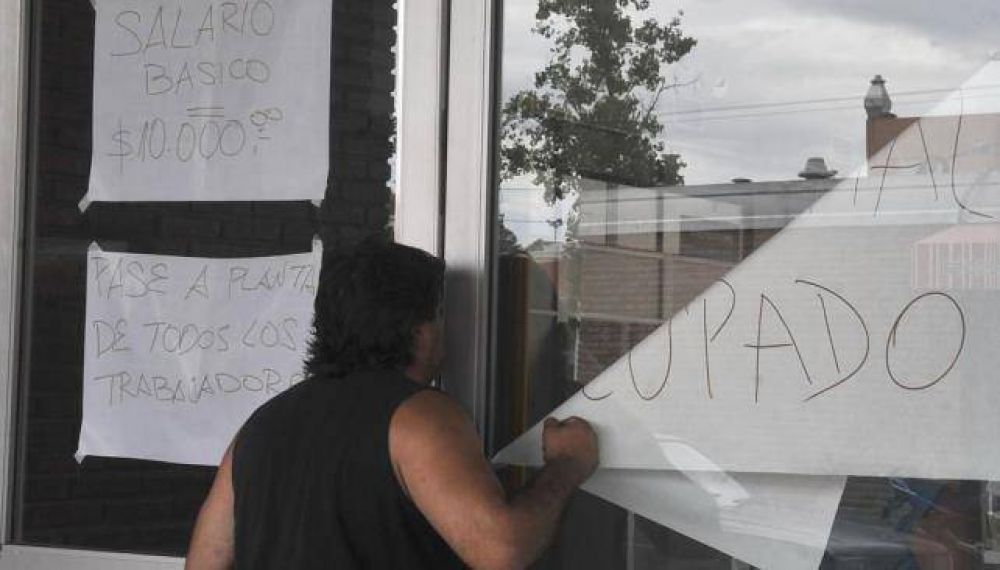 Gremios se oponen al proyecto de limitar paros
