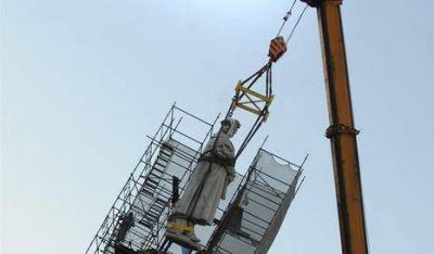 Justicia aval� accionar de Naci�n por estatua de Col�n