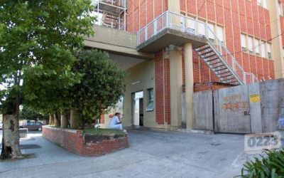 Nene de 3 a�os se cay� del carrito y un cami�n le aplast� el pie