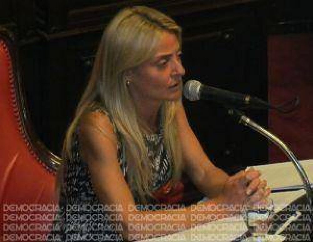 Baro fue ratificada como vicepresidente de la comisi�n de presupuesto del Senado