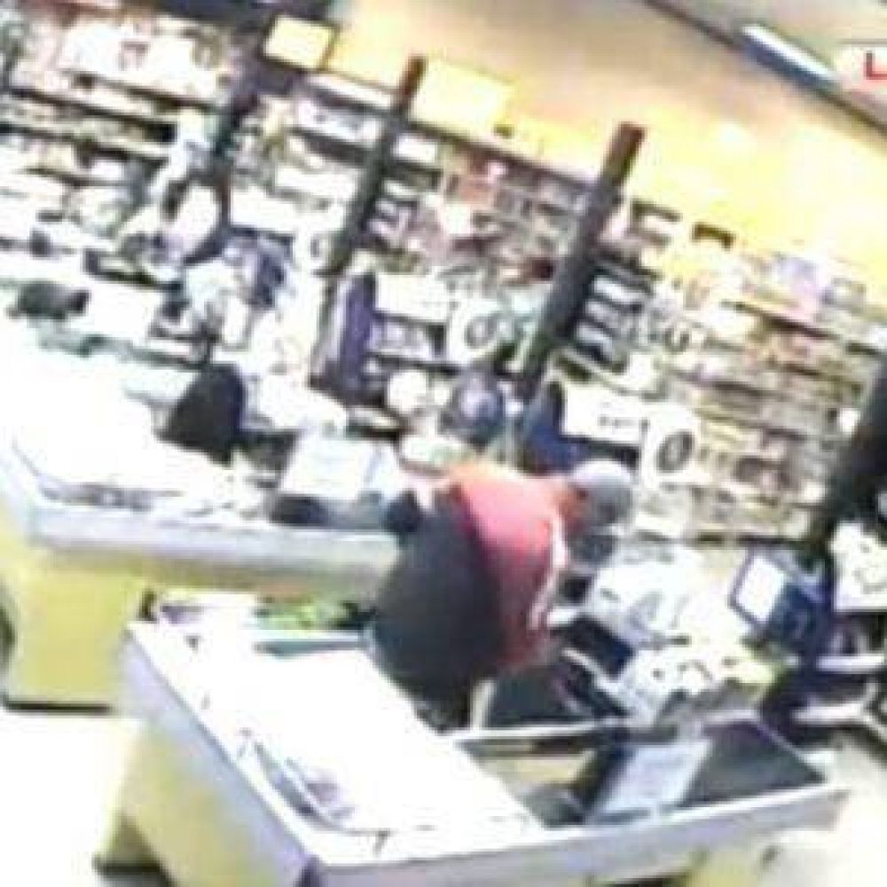 Rob� un supermercado en Los Hornos y cay� en San Bernardo