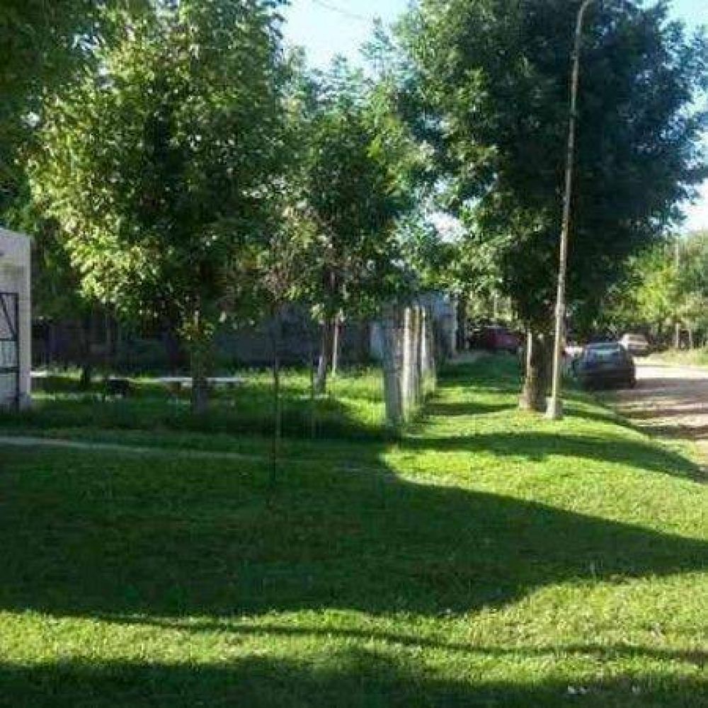 Vecinos se informan sobre los planes de asfaltado