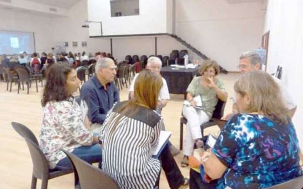 Primera reuni�n del Instituto Provincial del C�ncer