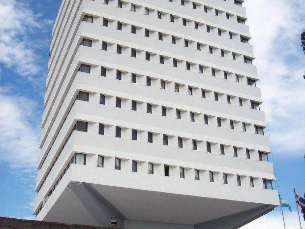 Asumen nuevos jueces, fiscales y defensores