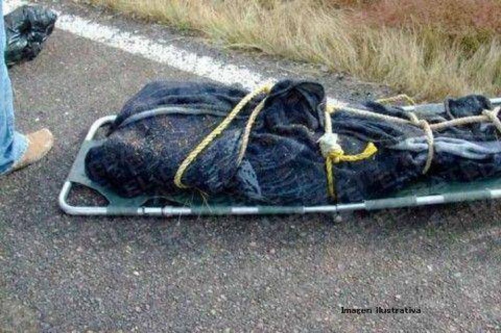 Muere al desbarrancarse desde Ciudad de Nieva y caer en el lecho del R�o Chico