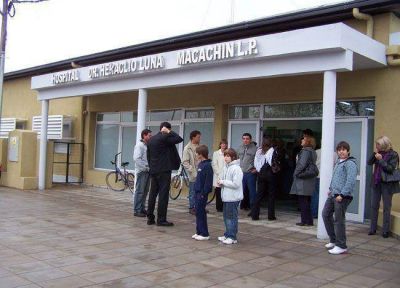 Denuncian a la directora del hospital de Macach�n por "irregularidades" y mala gesti�n